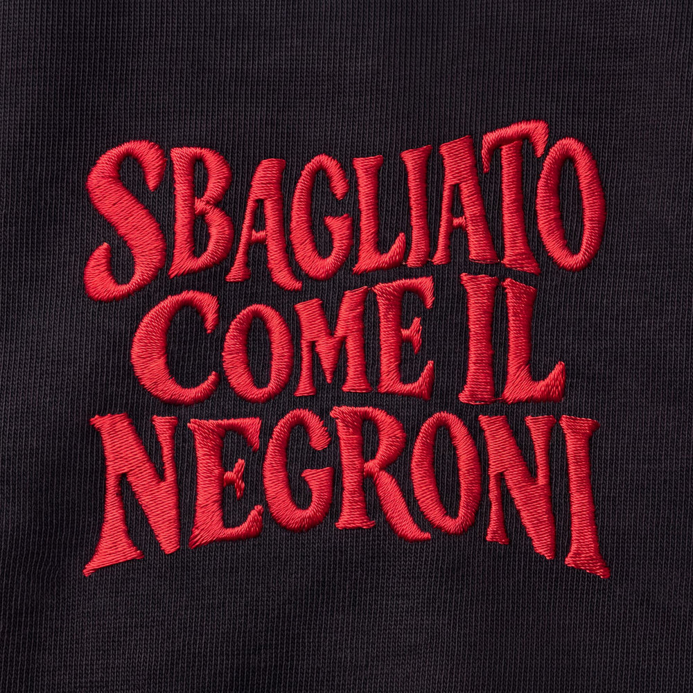 Felpa Sbagliato come il Negroni Nero - dettaglio ricamo