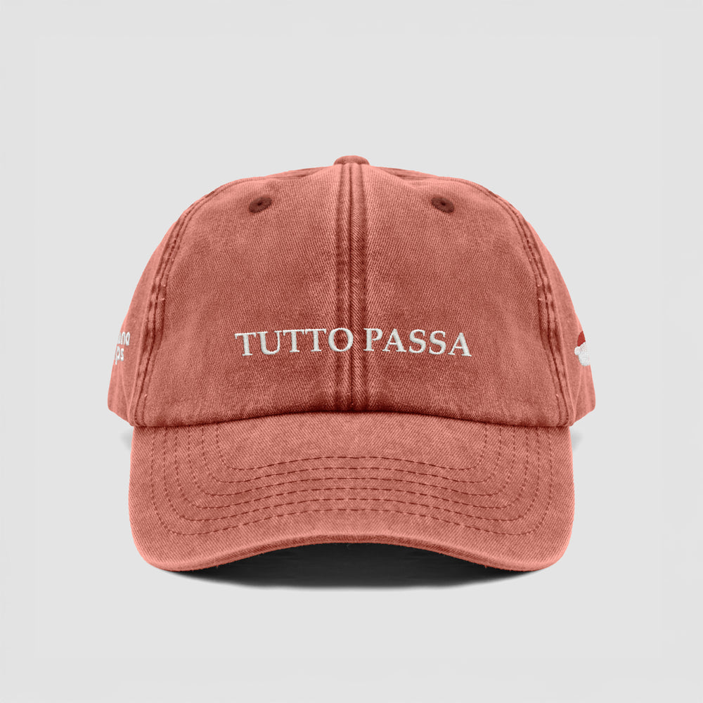Cappellino vintage "TUTTO PASSA"
