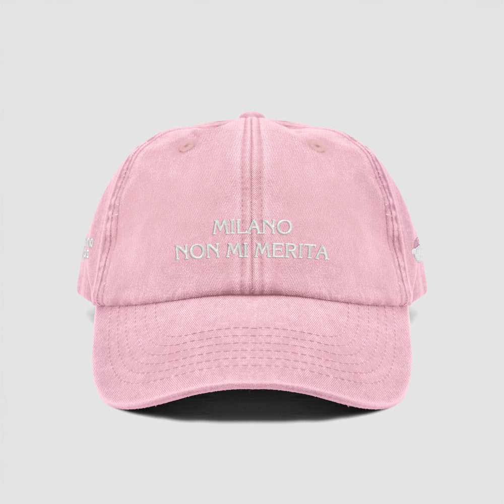 Cappellino vintage "MILANO NON MI MERITA"