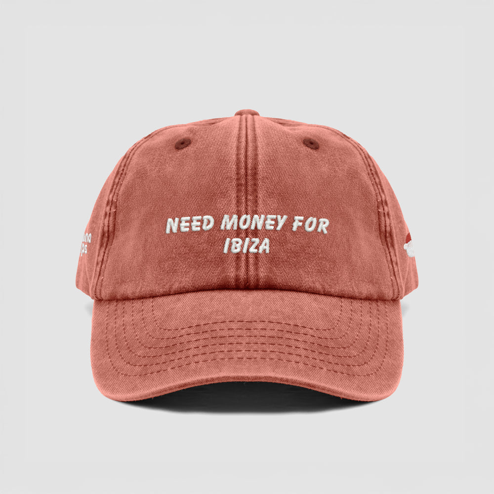Cappellino vintage in cotone "Need money for Ibiza"
