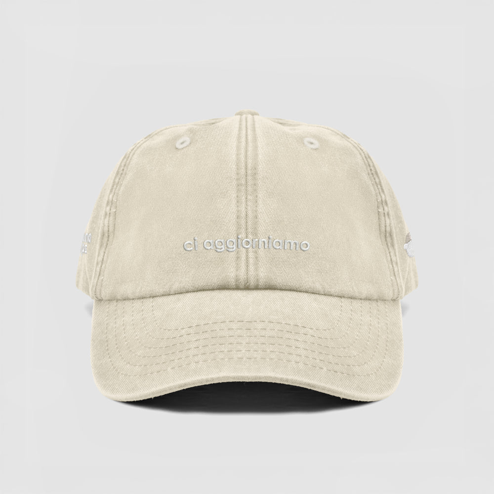 Cappellino vintage ''ci aggiorniamo''