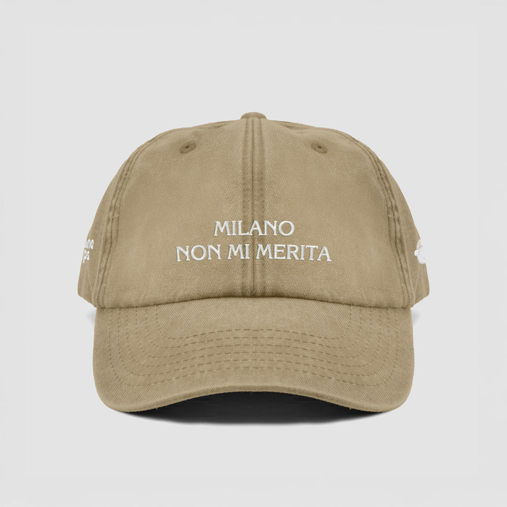 Cappellino vintage "MILANO NON MI MERITA"