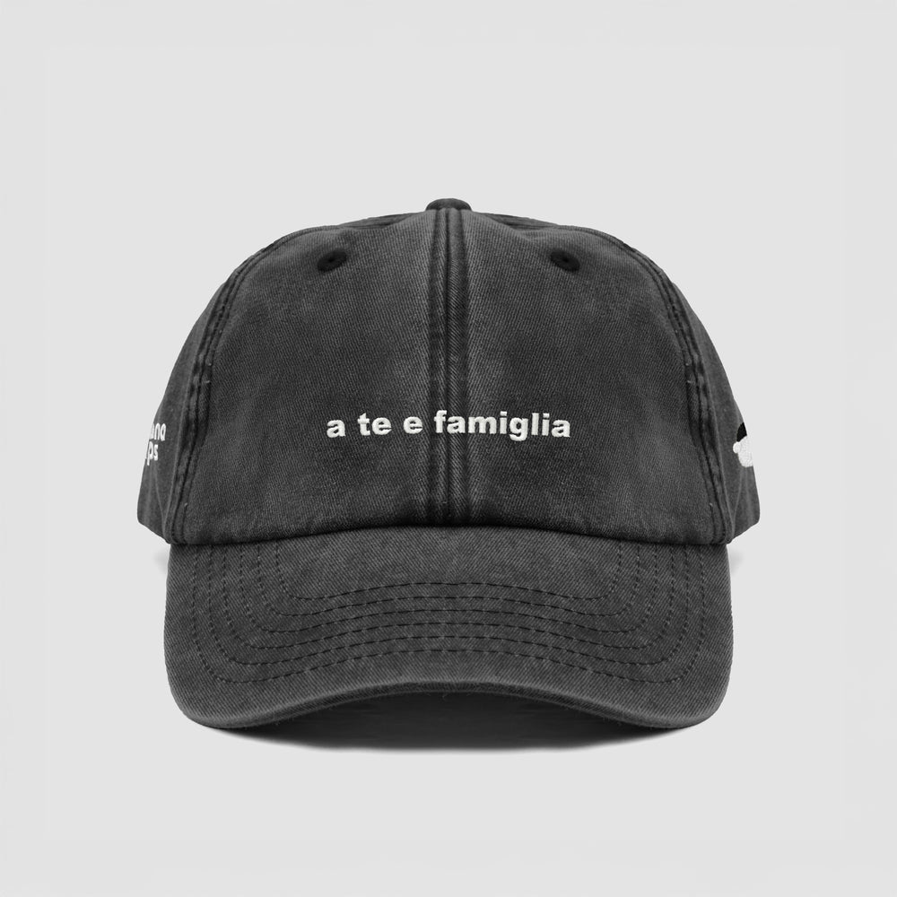 Cappellino vintage "a te e famiglia"