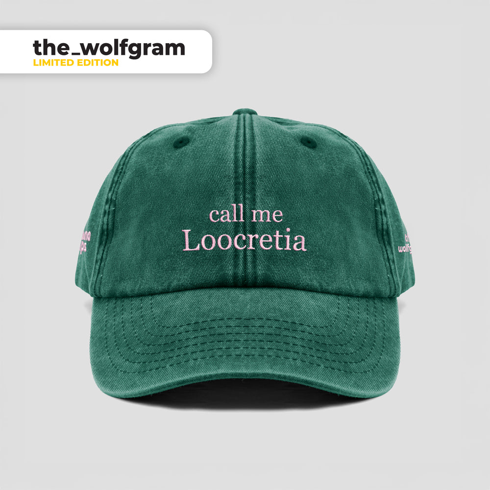 Cappellino vintage "call me Loocretia"