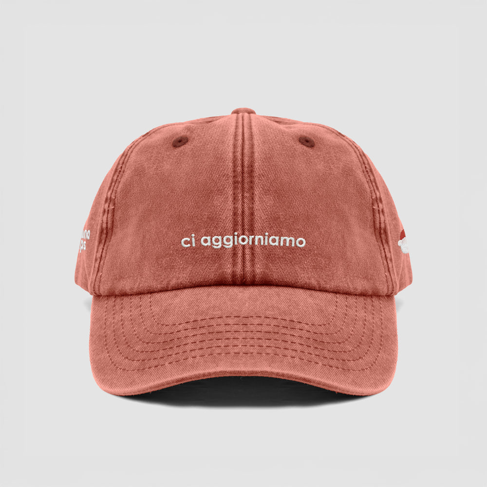 Cappellino vintage ''ci aggiorniamo''