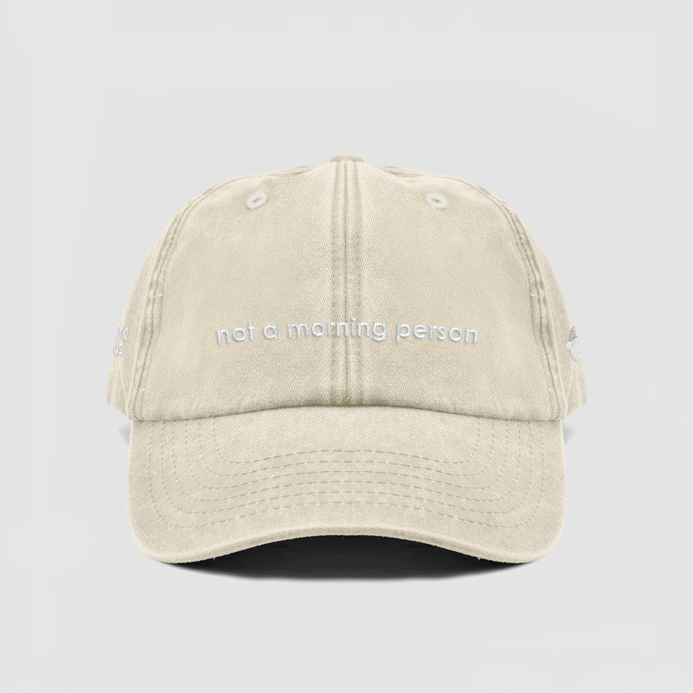Cappellino vintage in cotone "Not a morning person"