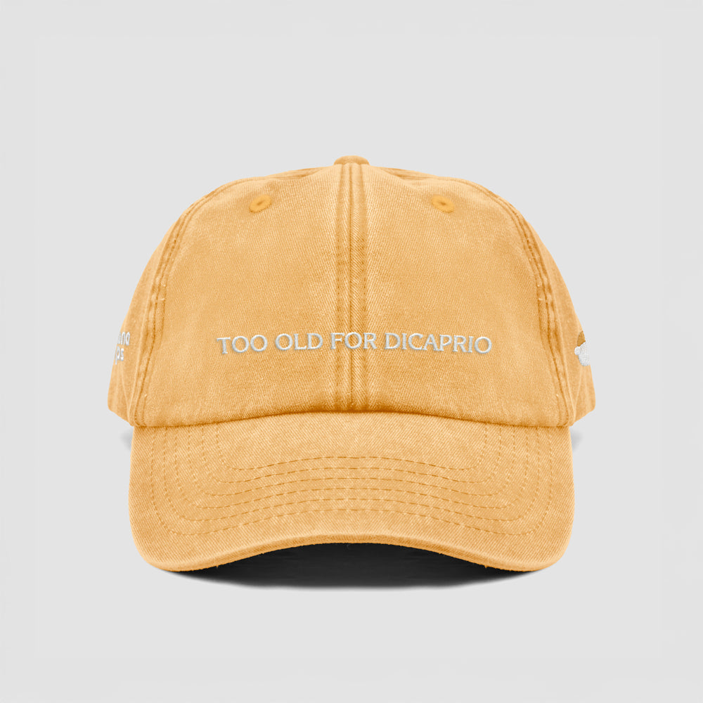 Cappellino vintage "TOO OLD FOR DICAPRIO"
