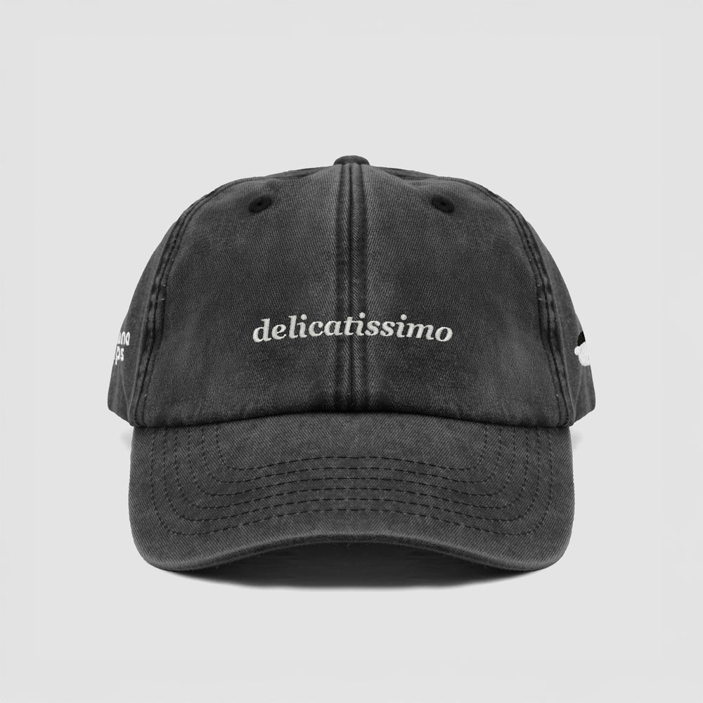 Cappellino vintage "delicatissimo"