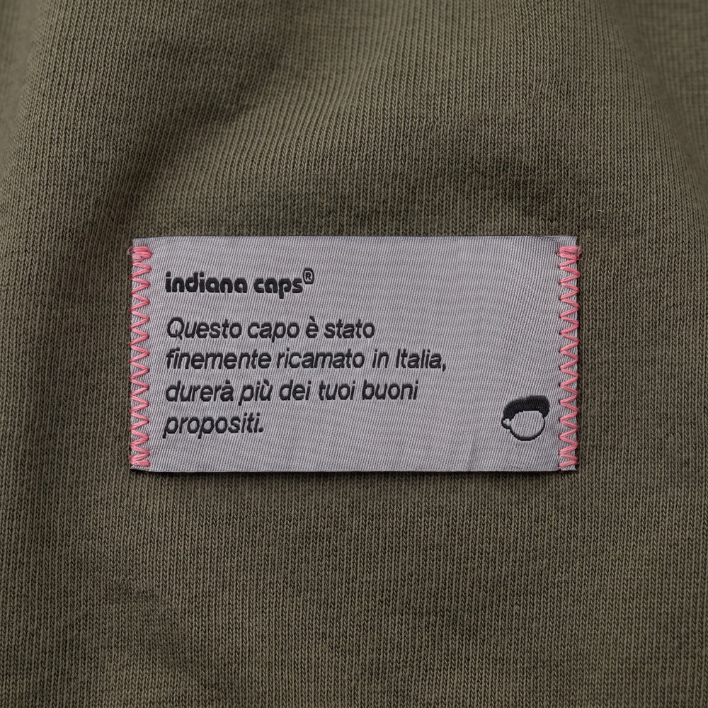 T-shirt oversize Milano non mi merita verde - dettaglio etichetta