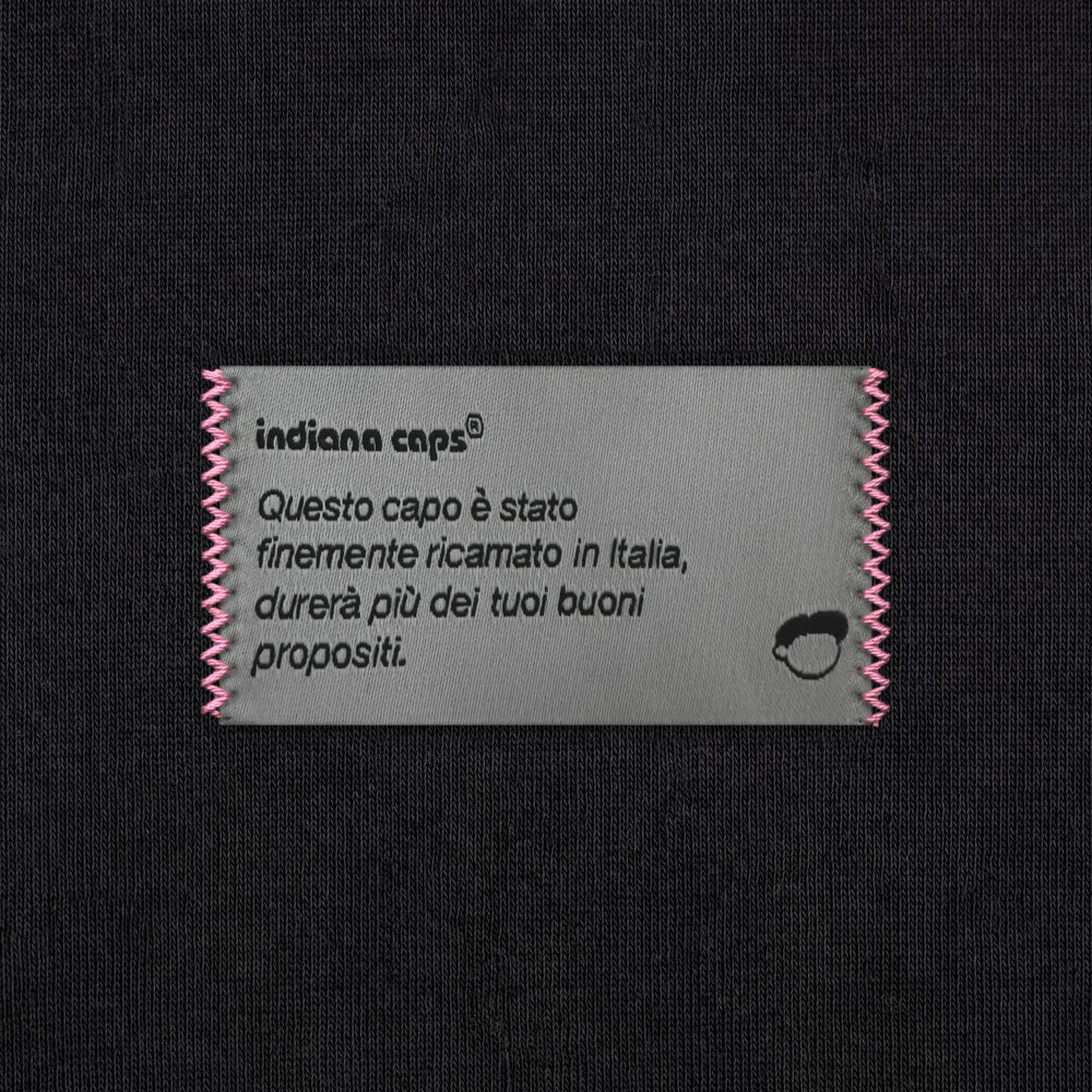 Felpa con cappuccio Take me back to bed Nero - zoom etichetta