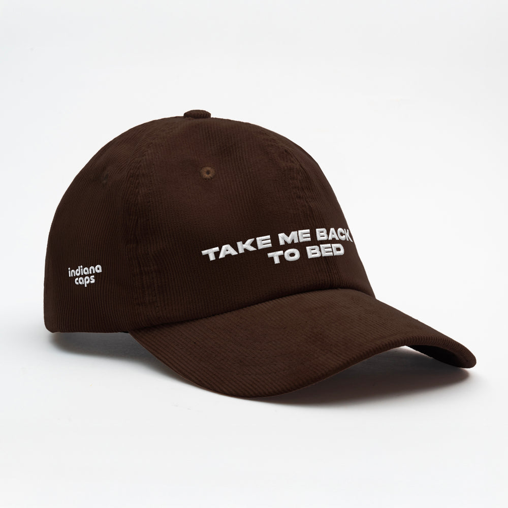 Cappellino in velluto a coste ''TAKE ME BACK TO BED''
