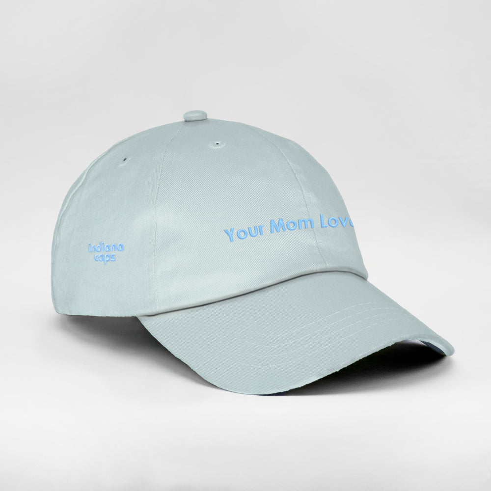 Cappellino in cotone "Your Mom Loves Me"