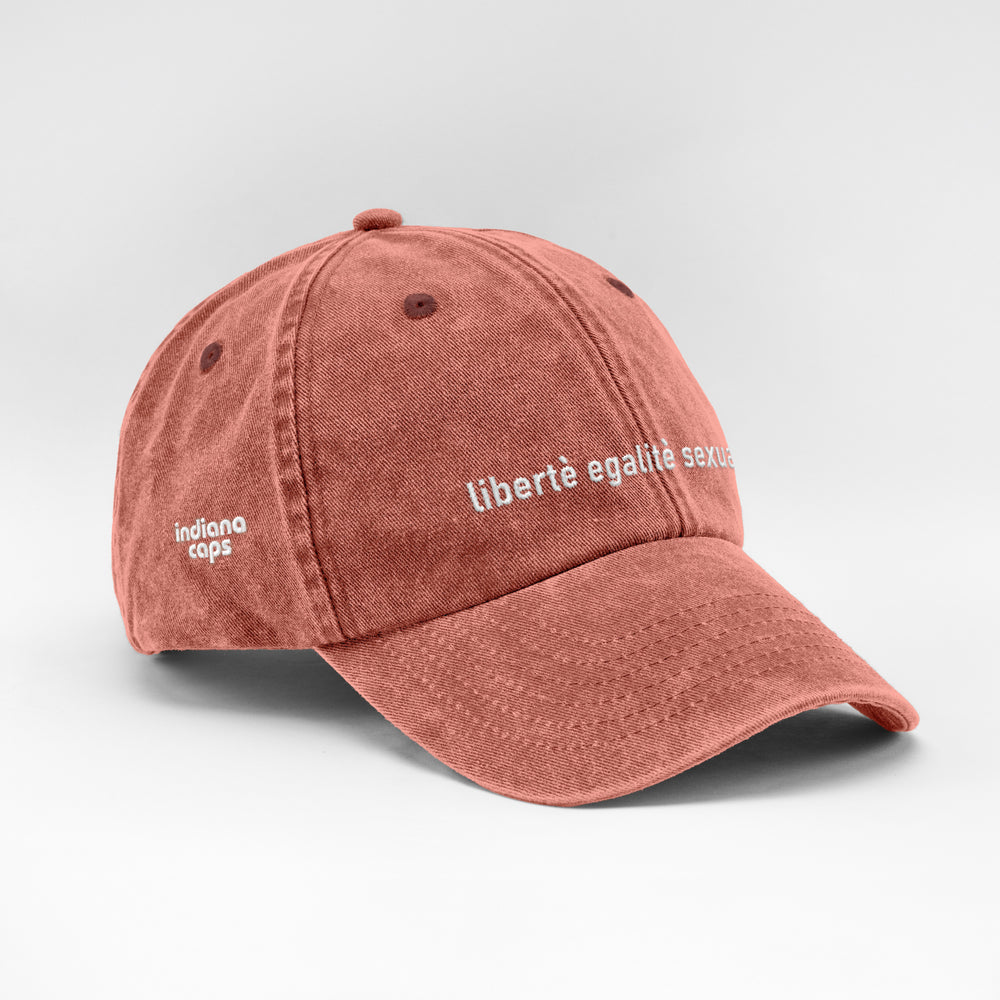Cappellino vintage in cotone "Libertè, ègalitè, sexualitè"