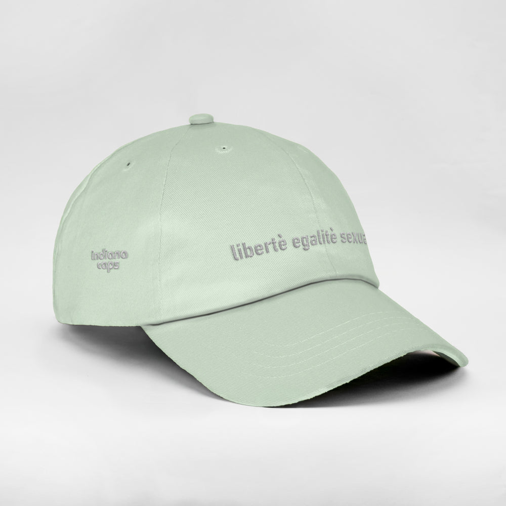 Cappellino in cotone "Libertè, ègalitè, sexualitè"
