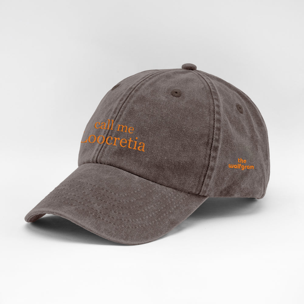 Cappellino vintage "call me Loocretia"