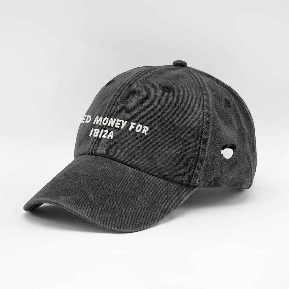 Cappellino vintage in cotone "Need money for Ibiza"