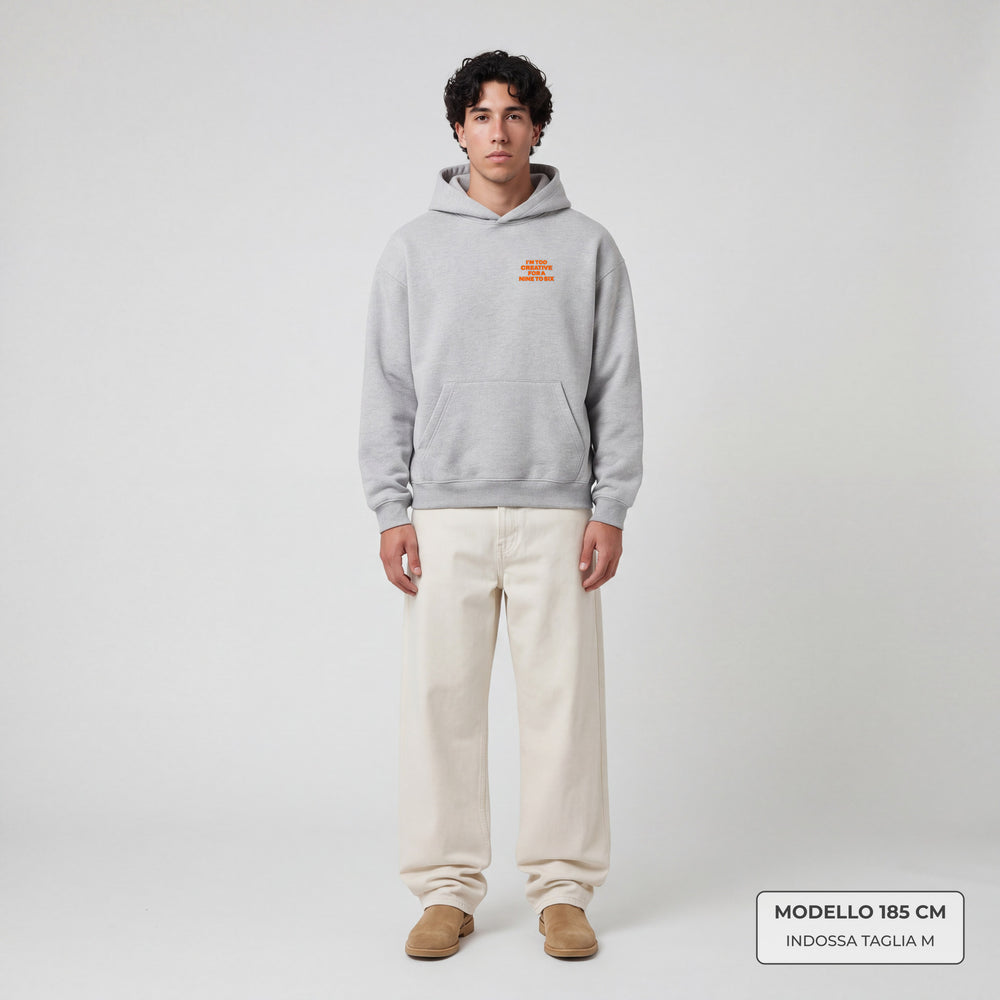 Felpa Creative Grigio - indossata modello