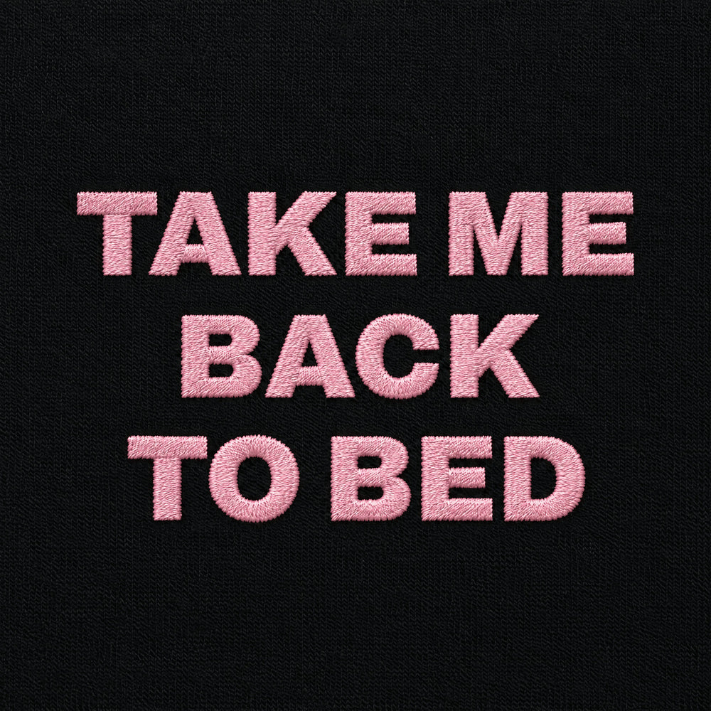 T-shirt Take me back to bed Nero - zoom ricamo