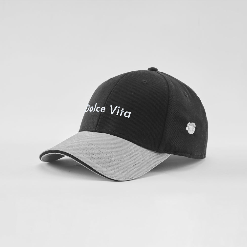 Cappellino bicolore in caldo cotone "Dolce vita"