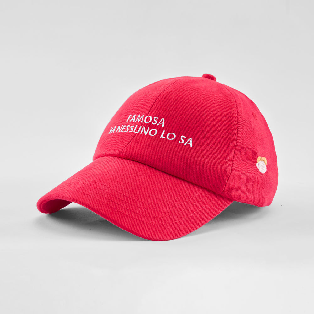 Cappellino in cotone "Famosa, ma nessuno lo sa"