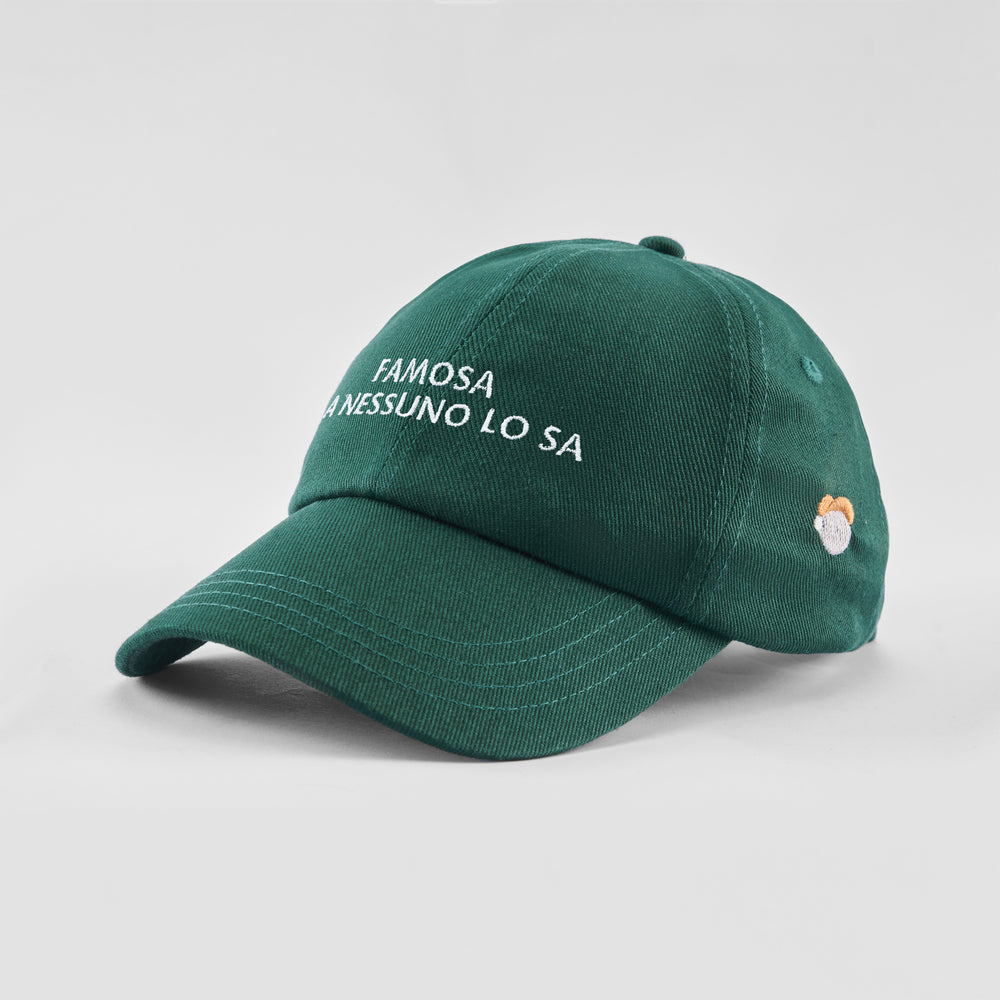 Cappellino in cotone "Famosa, ma nessuno lo sa"