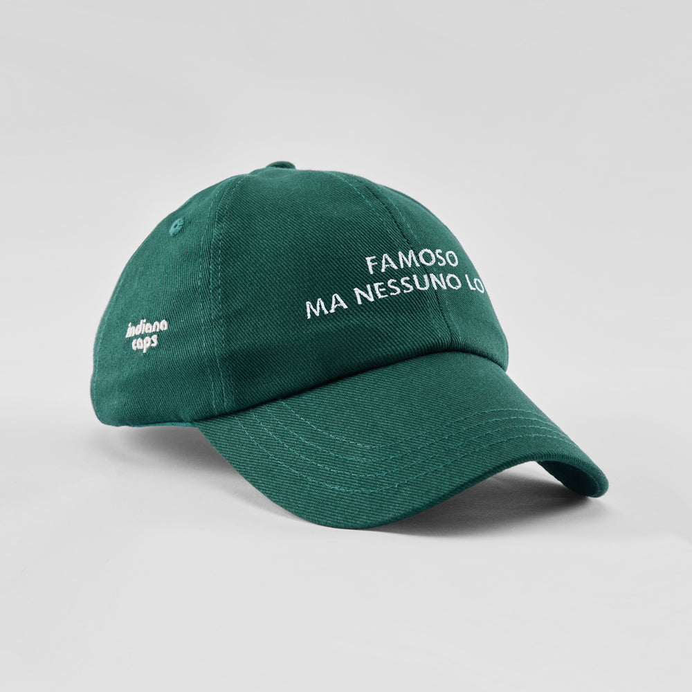 Cappellino in cotone "Famoso, ma nessuno lo sa"