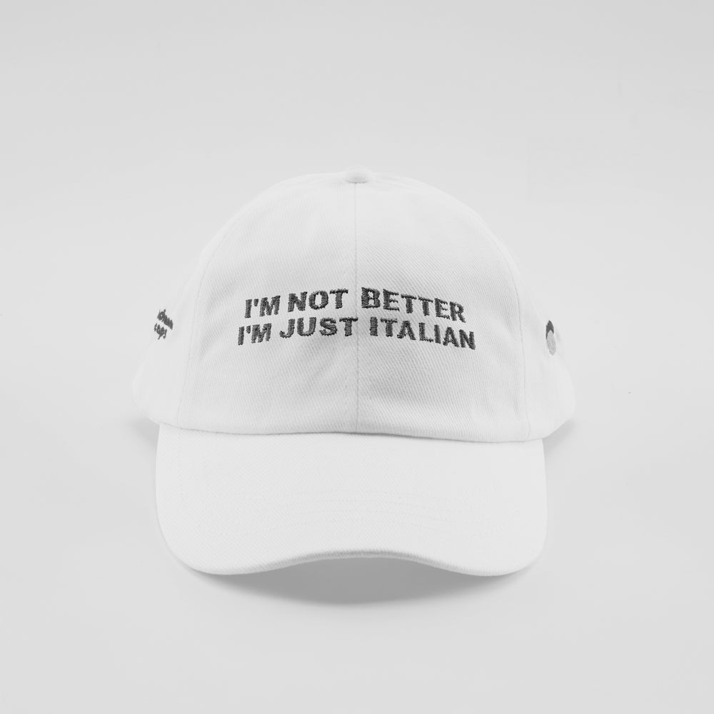 Cappellino in cotone "I'm not better, i'm just Italian"