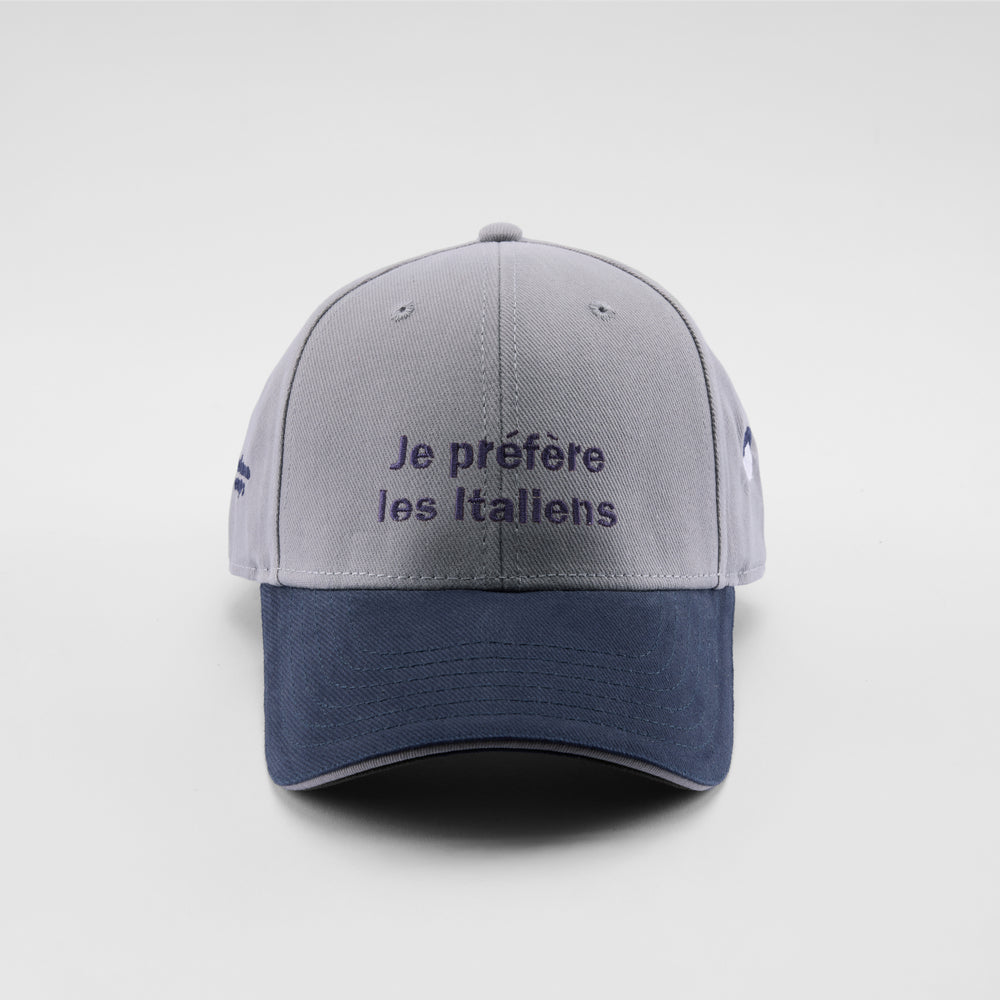 Cappellino bicolore in caldo cotone "Je Préfère Les Italiens"