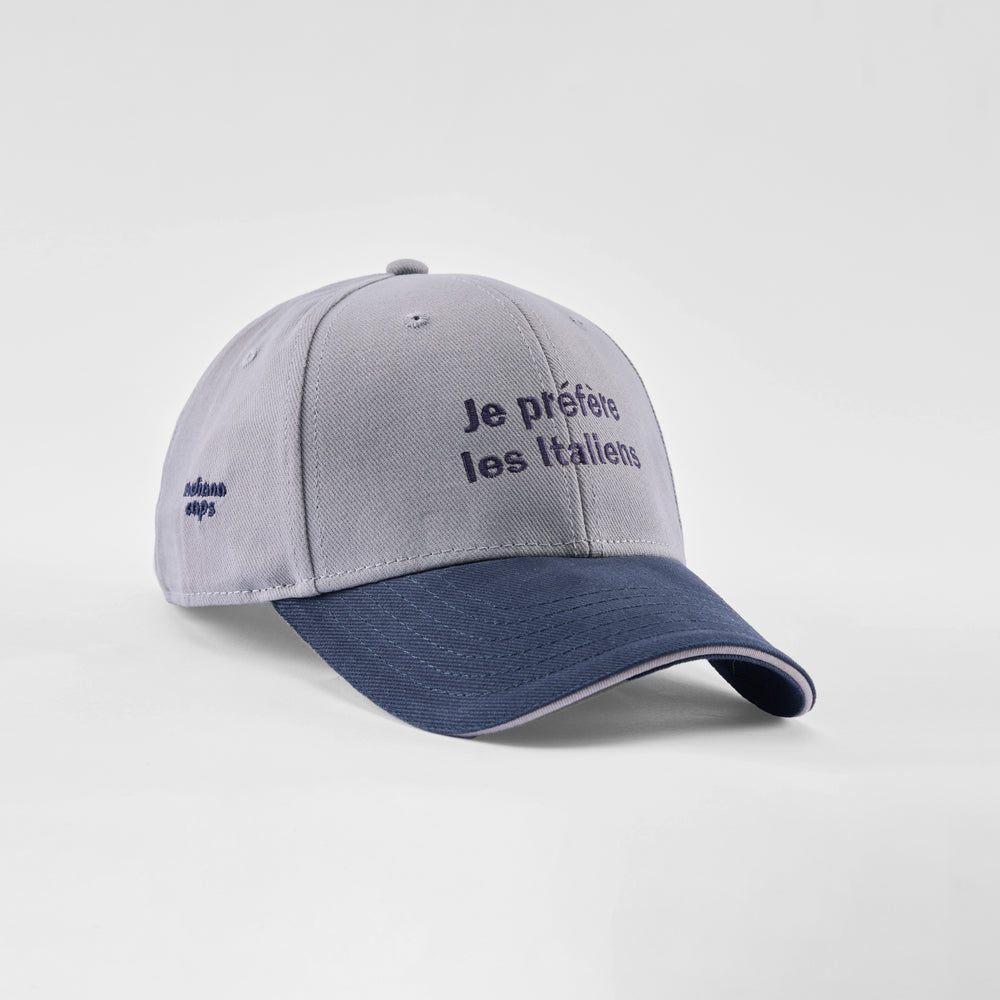 Cappellino bicolore in caldo cotone "Je Préfère Les Italiens"