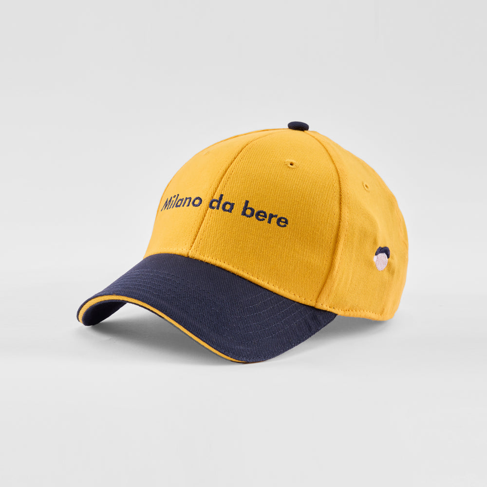 Cappellino bicolore in caldo cotone "Milano da bere"