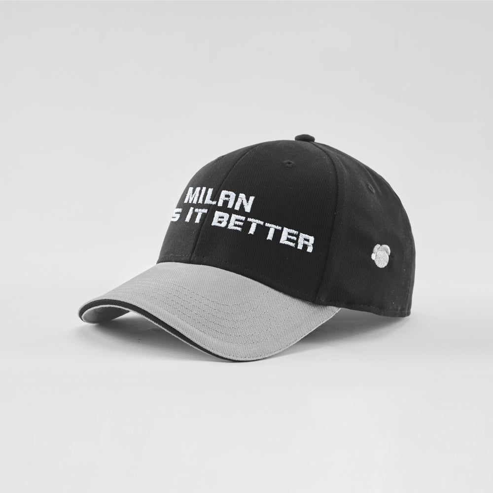 Cappellino bicolore in caldo cotone "Milan does it better"