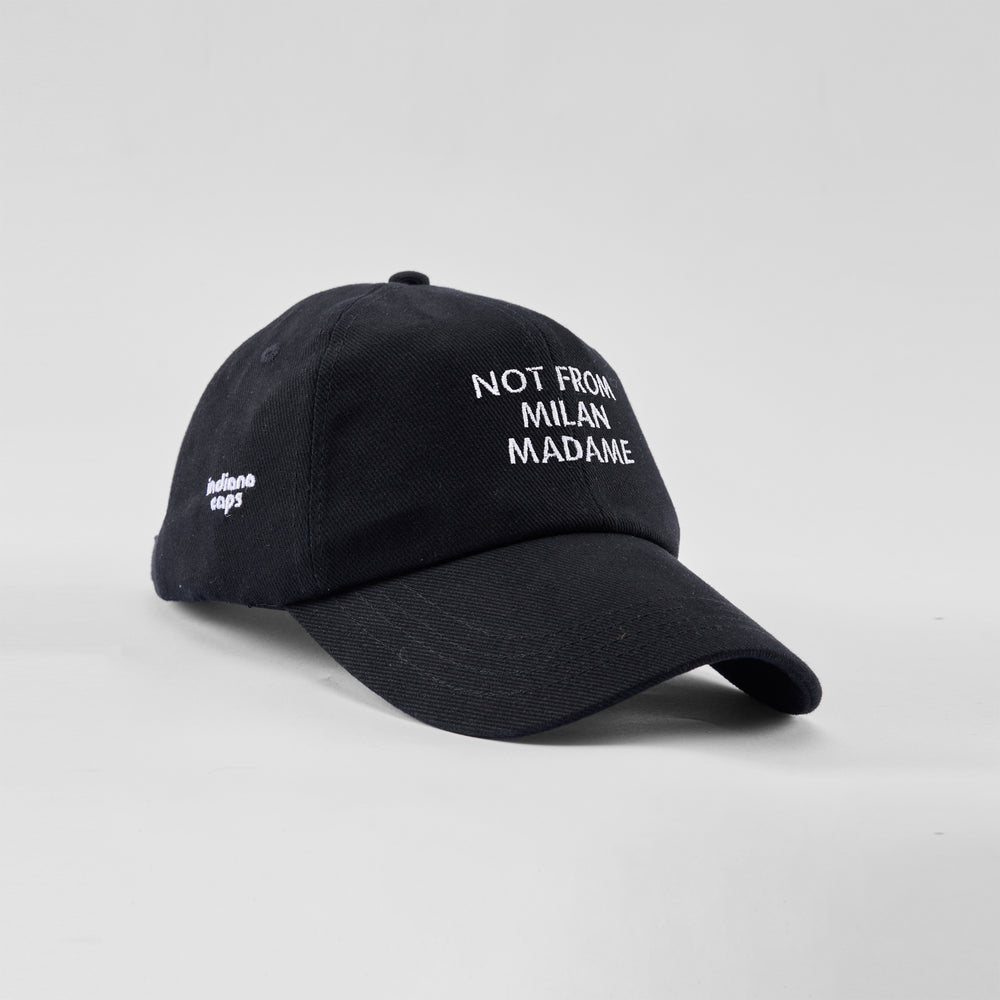 Cappellino in cotone "Not from Milan madame"