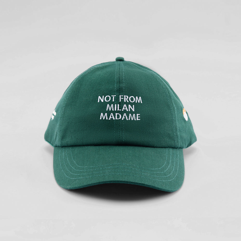 Cappellino in cotone "Not from Milan madame"