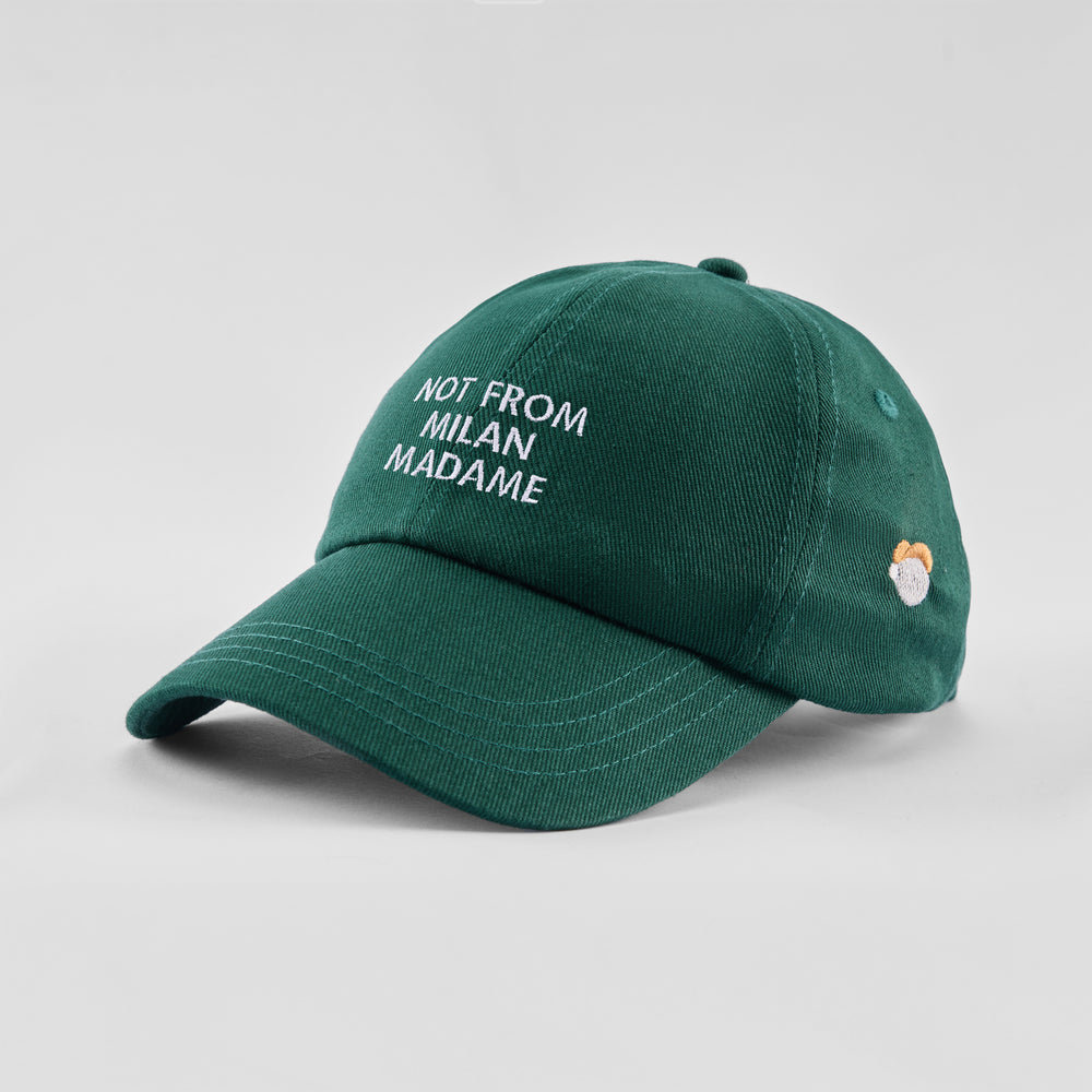 Cappellino in cotone "Not from Milan madame"