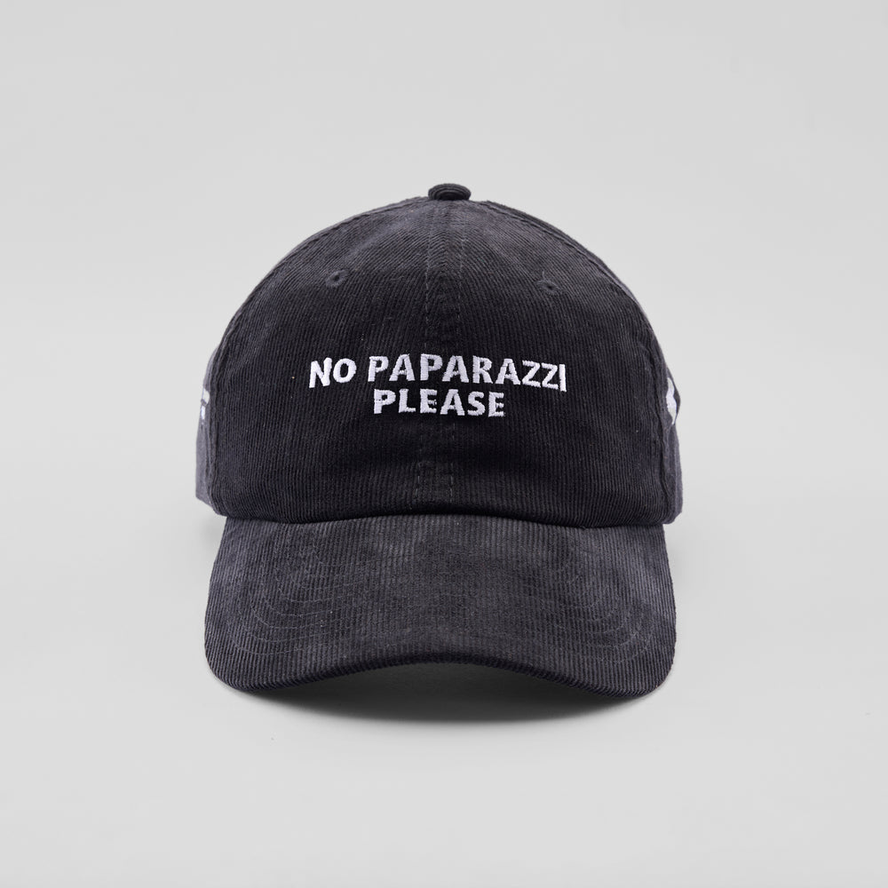 Cappellino in velluto a coste "No paparazzi please"