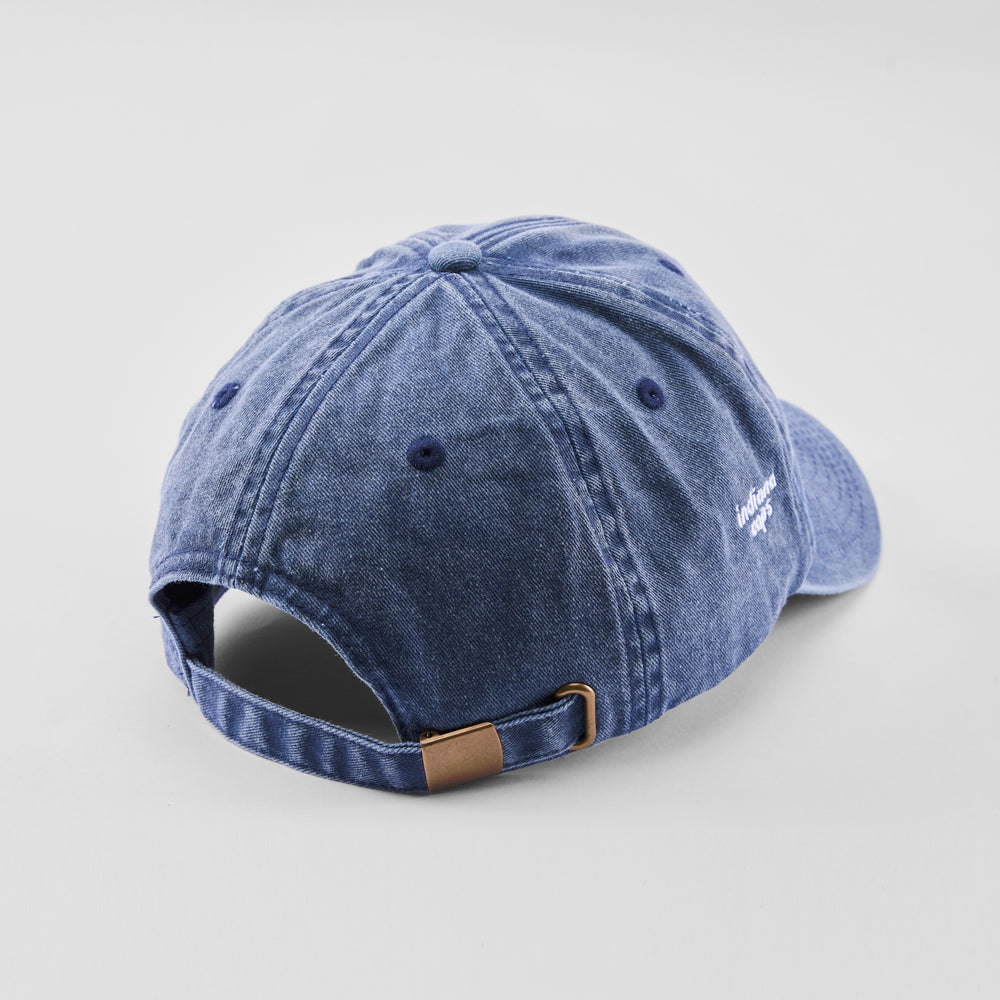 Cappellino vintage in cotone "Wine and Cigarette, baby"