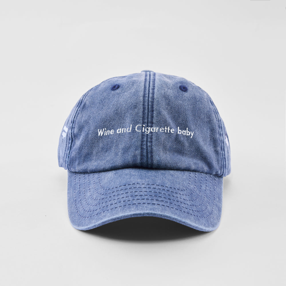 Cappellino vintage in cotone "Wine and Cigarette, baby"