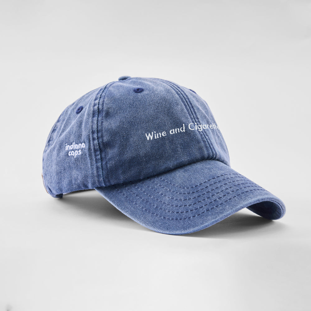 Cappellino vintage in cotone "Wine and Cigarette, baby"