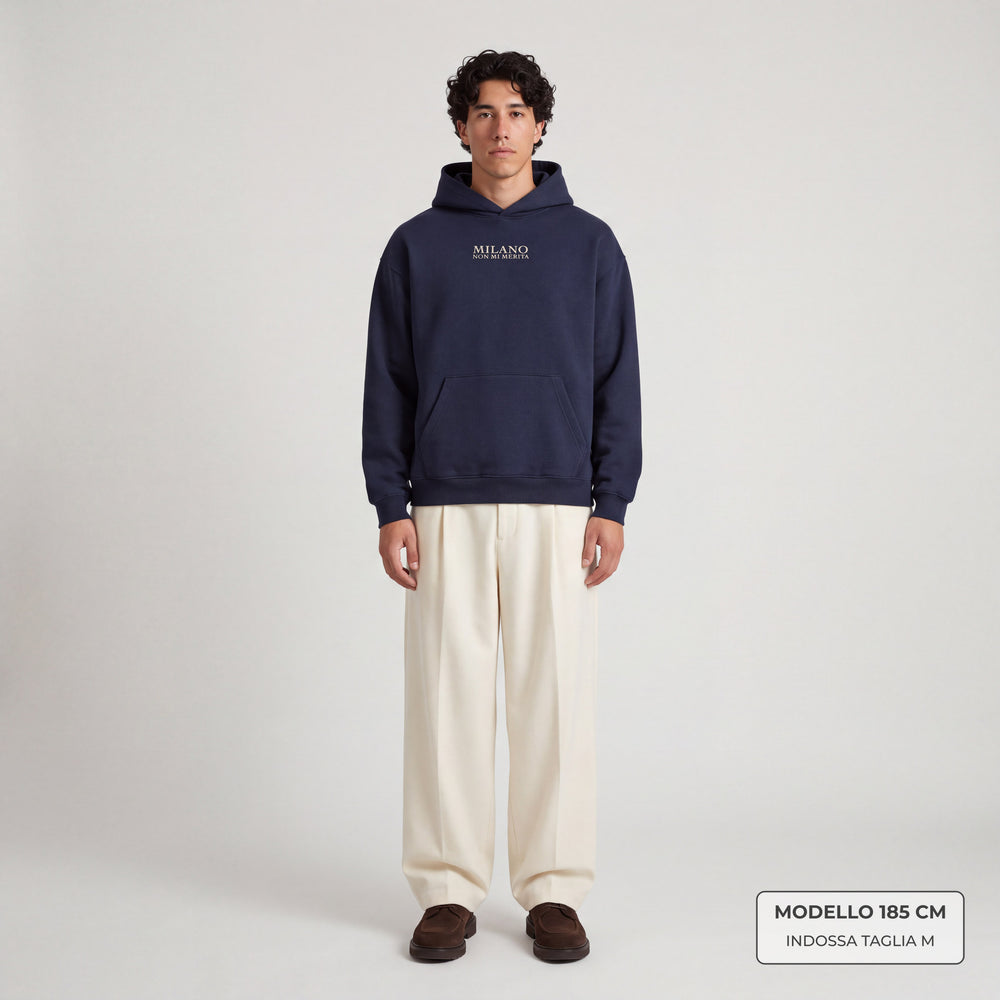 Felpa Milano non mi merita Blu - indossata modello