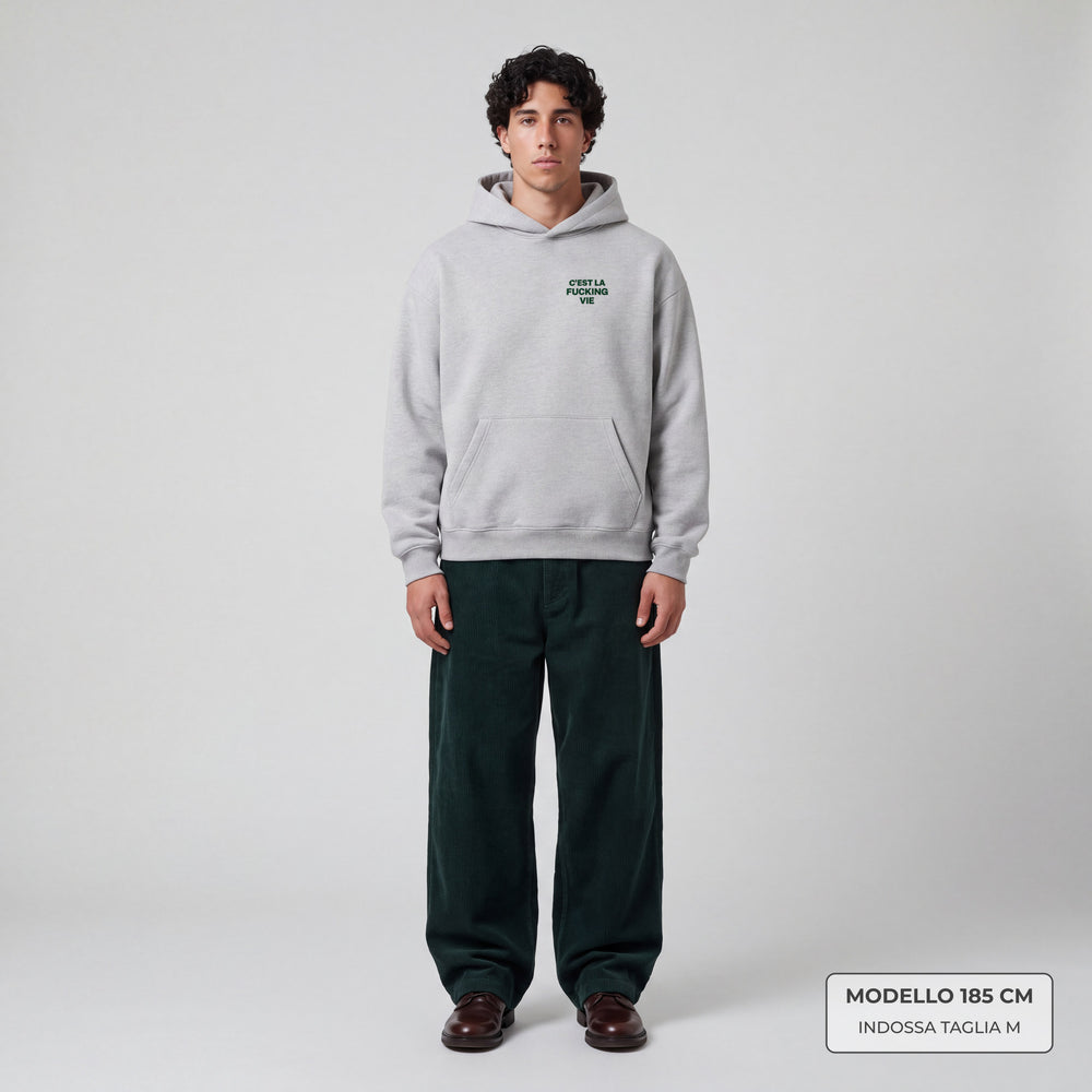 Felpa C'est la fucking vie Grigio - indossata modello