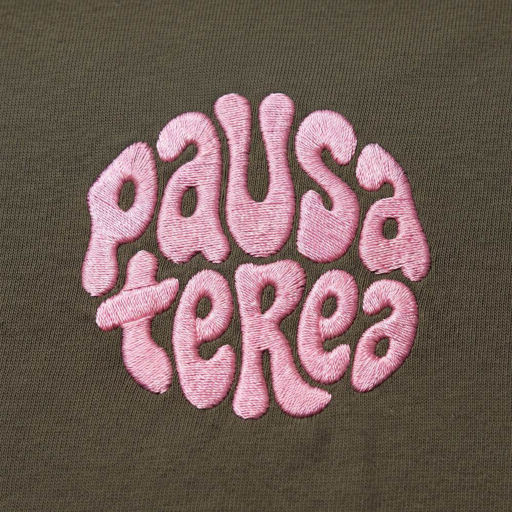T-Shirt Oversize Pausa Terea Verde terra - zoom ricamo