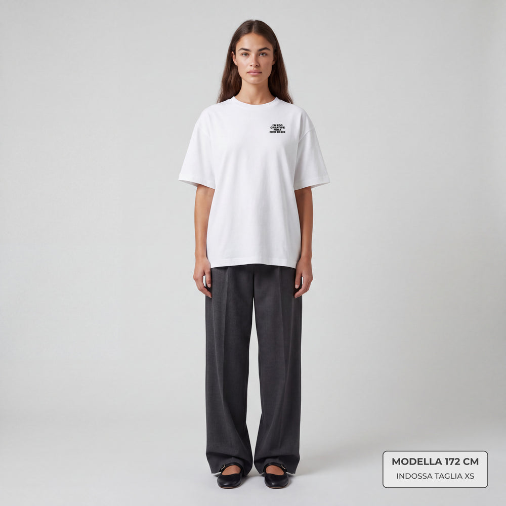 T-shirt Creative Bianco - indossata modella