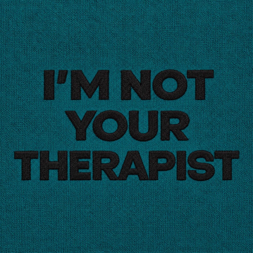 T-Shirt Oversize "I'm not your Therapist" petrolio - zoom ricamo